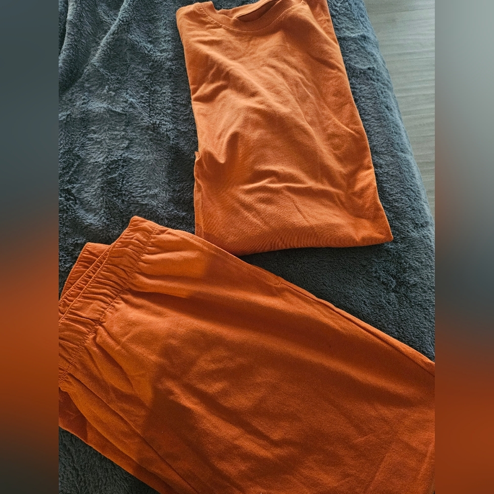 Paper Crane Orange Lounge Set